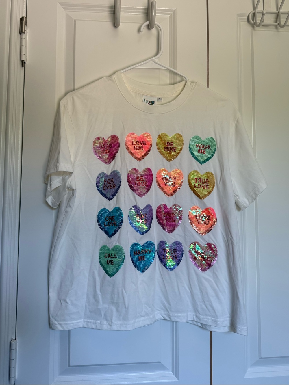 Queen Of Sparkles Heart Graphic Tee - Multicolor